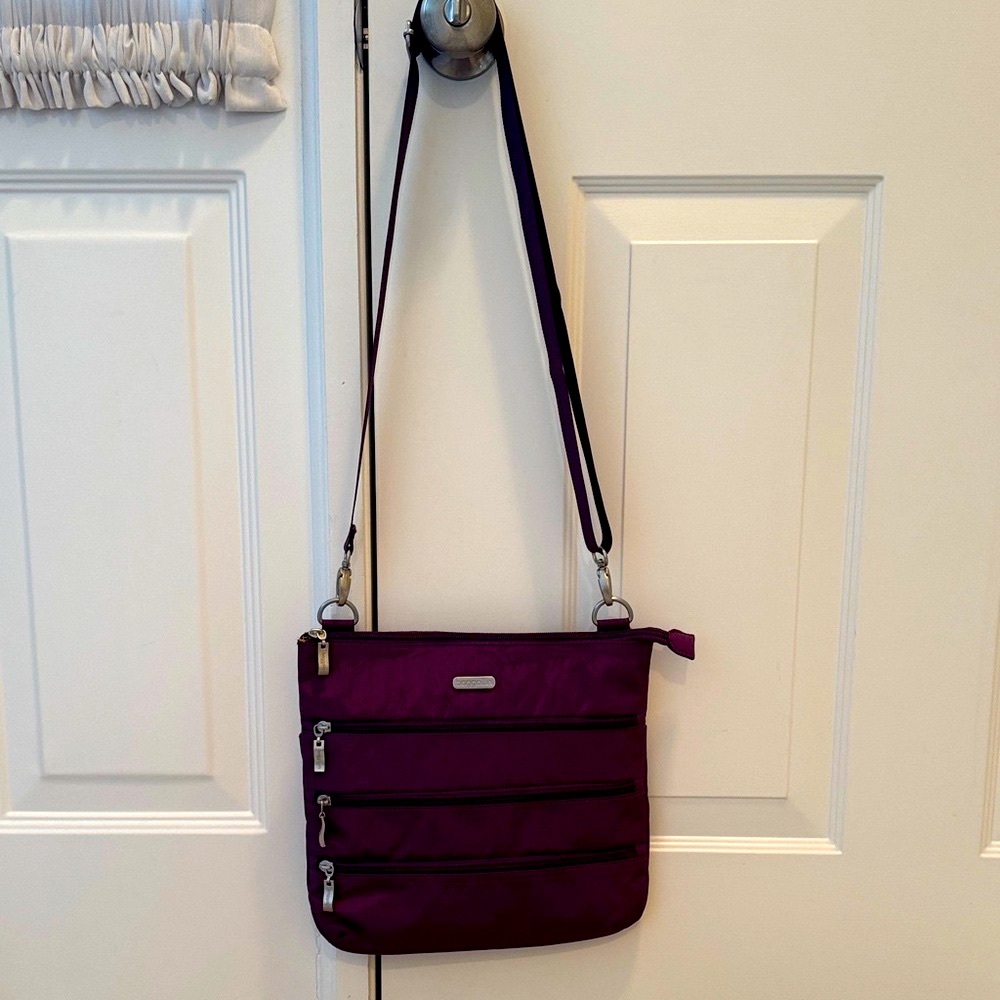 Baggallini Plum Crossbody Bag - Picture 2 of 6